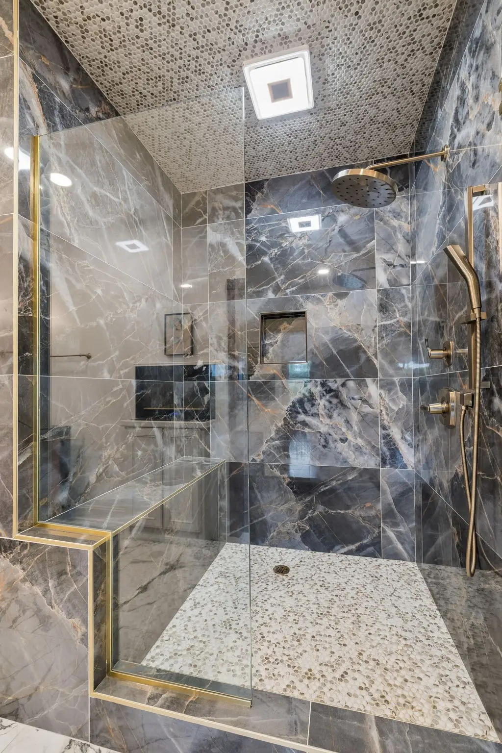 140 Hudson Ln, Lafayette, TN 37083 - #1