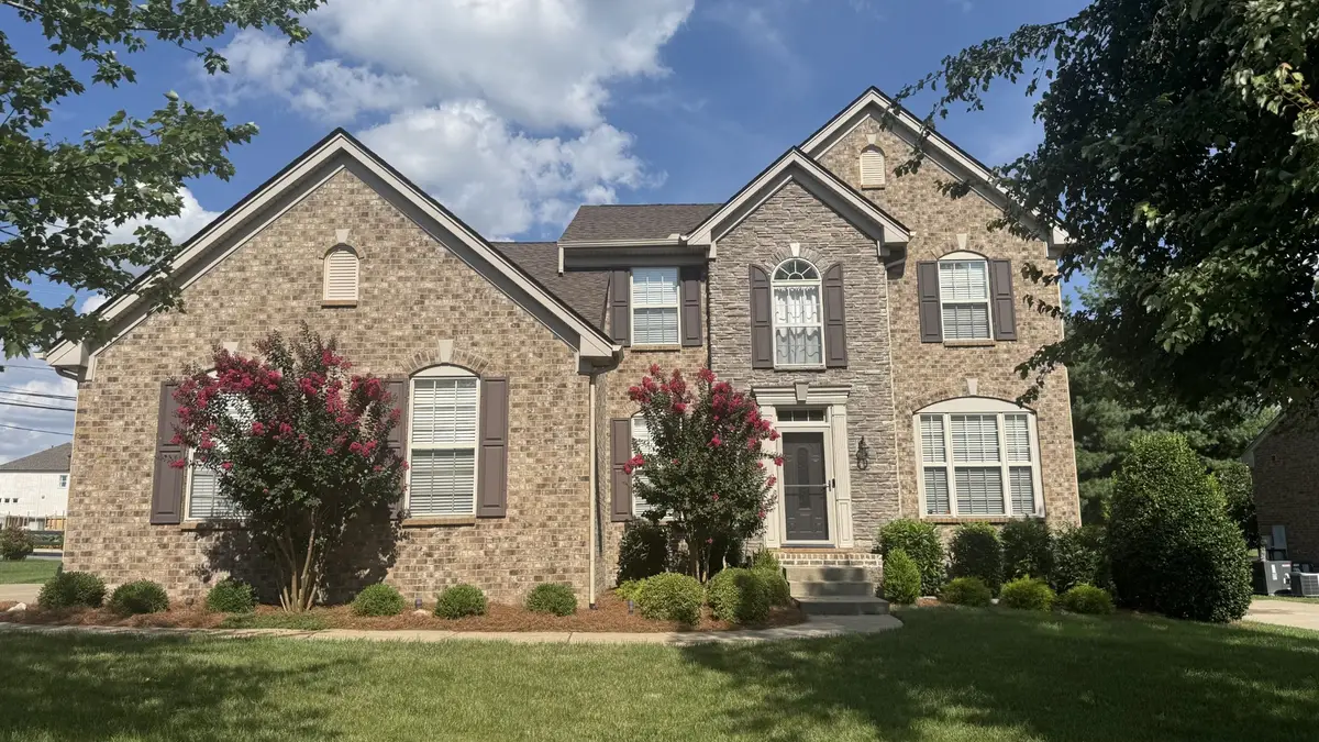 1023 Avery Trace Cir, Hendersonville, TN 37075 - #1