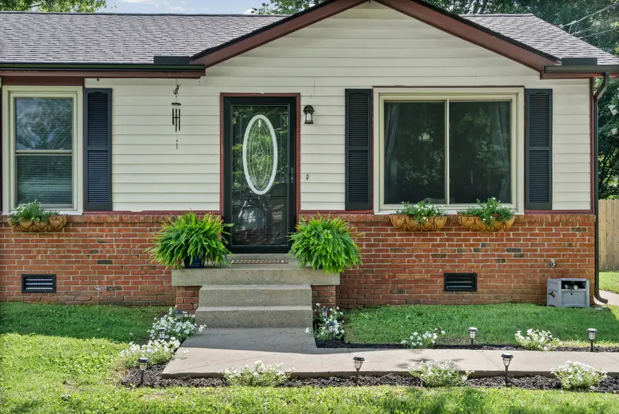 911 Ryan Dr, Clarksville, TN 37042 - #3