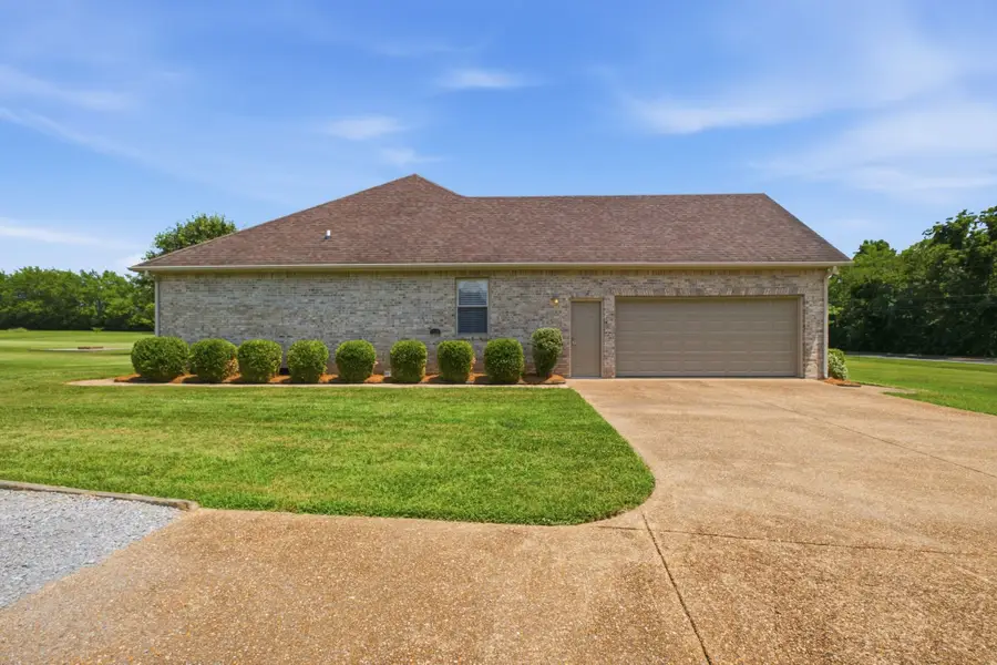 128 Deshea Creek Rd, Gallatin, TN 37066 - #3