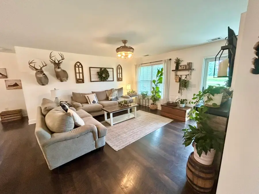 970 White Rd, Portland, TN 37148 - #2