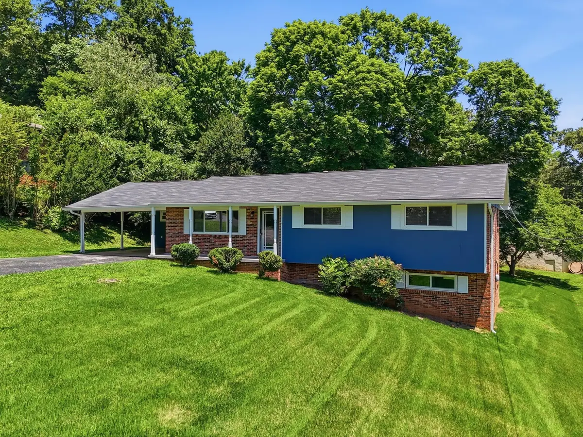 15 Holiday Lane, Chattanooga, TN 37415 - #1