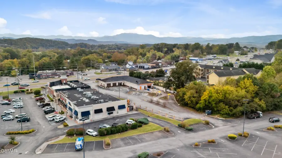 1 Chilhowee Drive, Sevierville, TN 37862 - #3