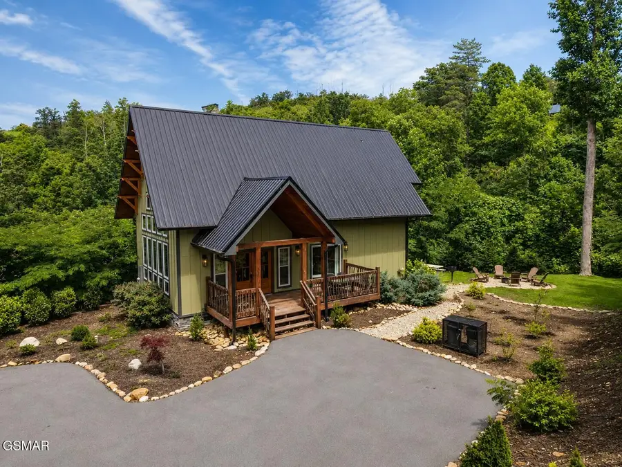 862 Crest View Drive, Gatlinburg, TN 37738 - #2
