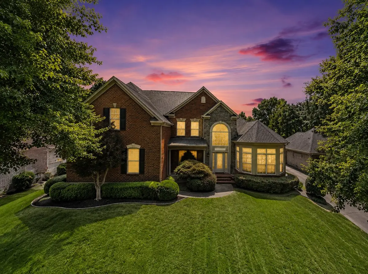 908 Plantation Blvd, Gallatin, TN 37066 - #1