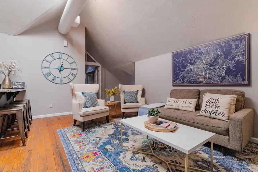 2118 Fairfax Ave #Apt 3, Nashville, TN 37212 - #2
