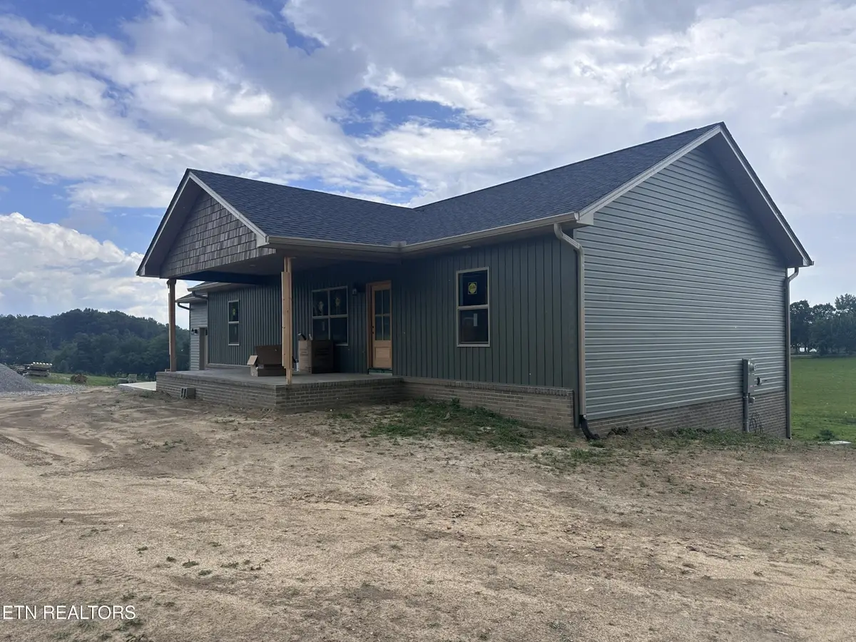 934 Allardt Hwy, Jamestown, TN 38556 - #1