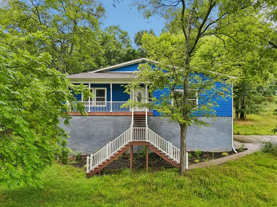 286 Emily Ln, Bell Buckle, TN 37020 - #2
