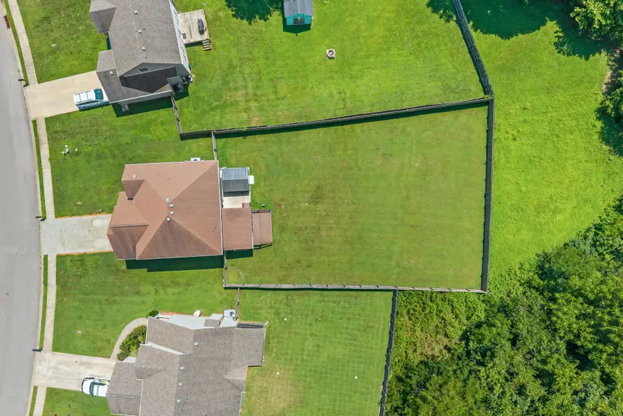 789 Banister Dr, Clarksville, TN 37042 - #3