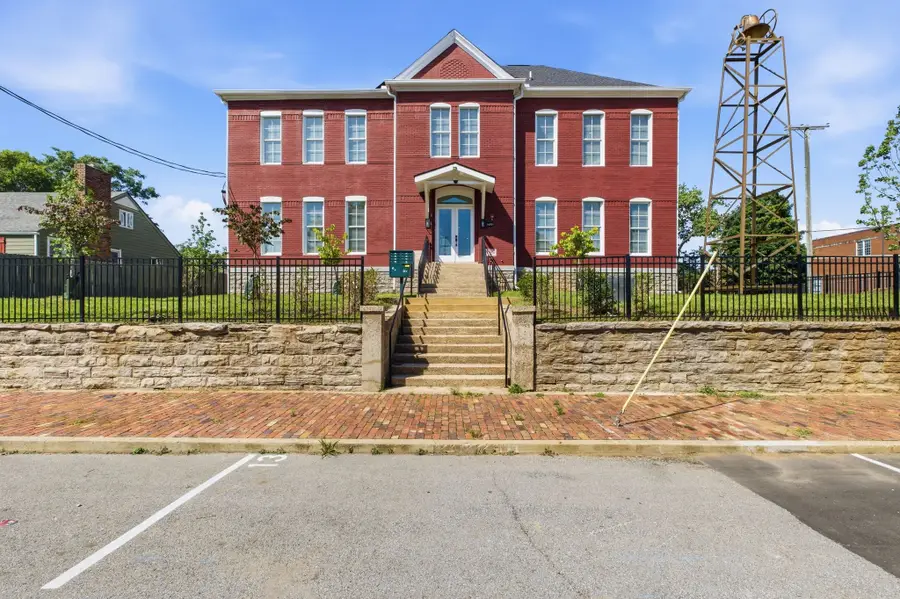 1600 10th Ave N #201, Nashville, TN 37208 - #3