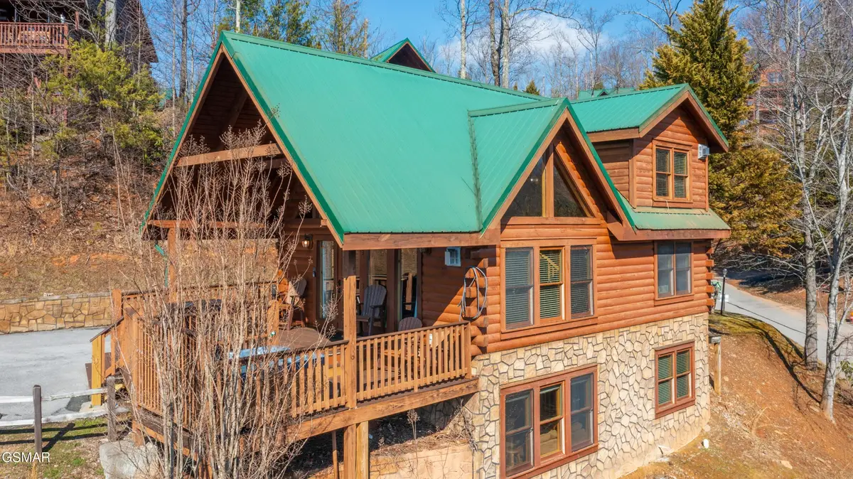 960 High Mountain Way, Gatlinburg, TN 37738 - #1