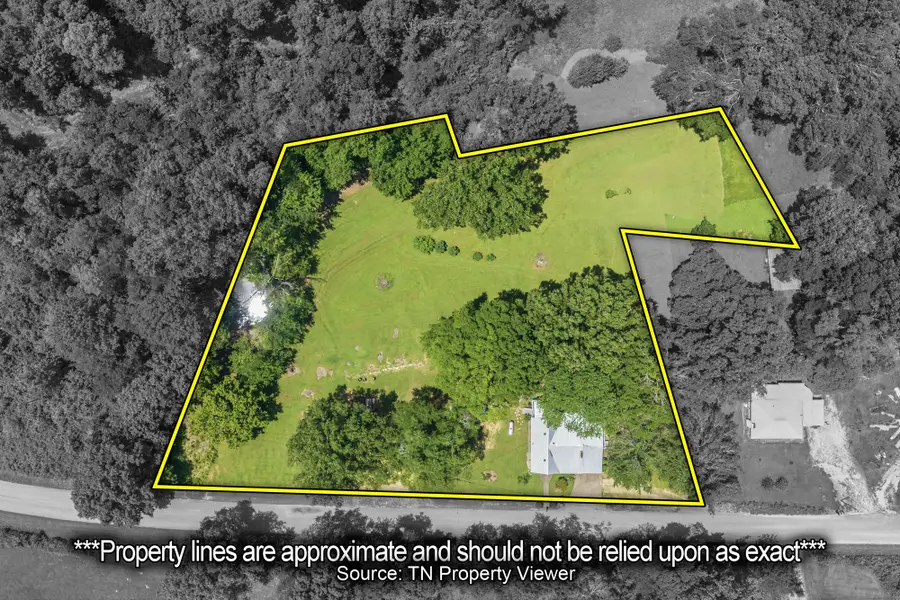 8120 Mount Carmel Rd, Decaturville, TN 38329 - #3