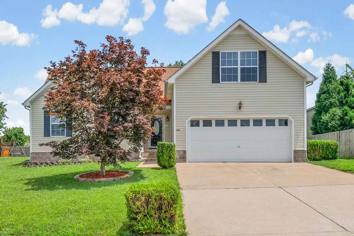 3827 Man O War Blvd, Clarksville, TN 37042 - #1