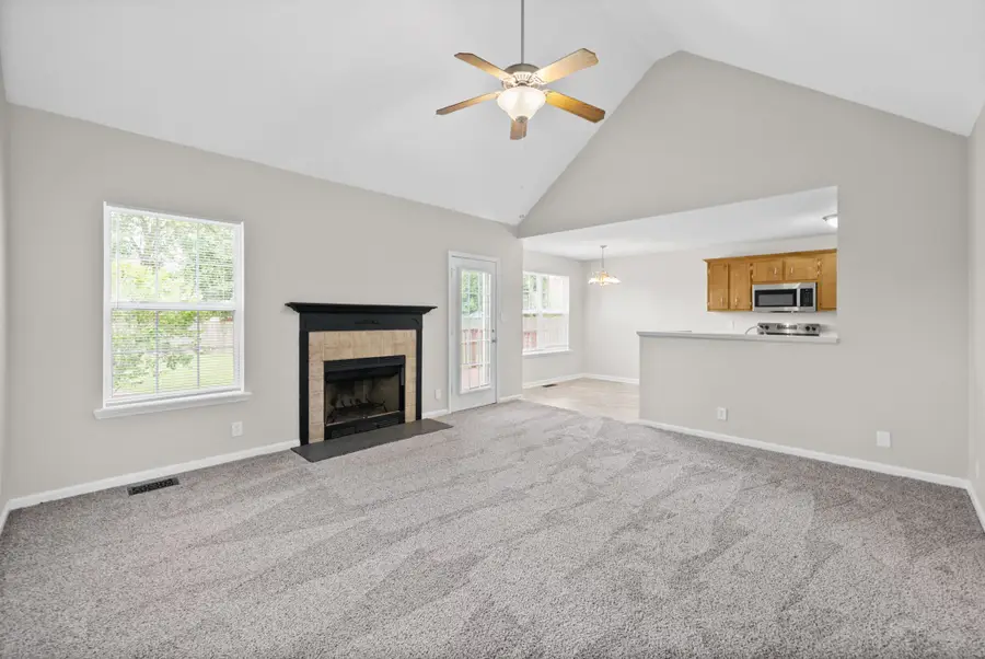 3827 Man O War Blvd, Clarksville, TN 37042 - #3