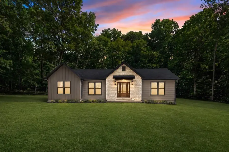 875 Little Leatherwood Rd, Vanleer, TN 37181 - #3