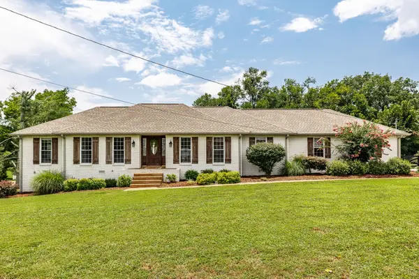 209 Brookhaven Drive, Gallatin, TN 37066