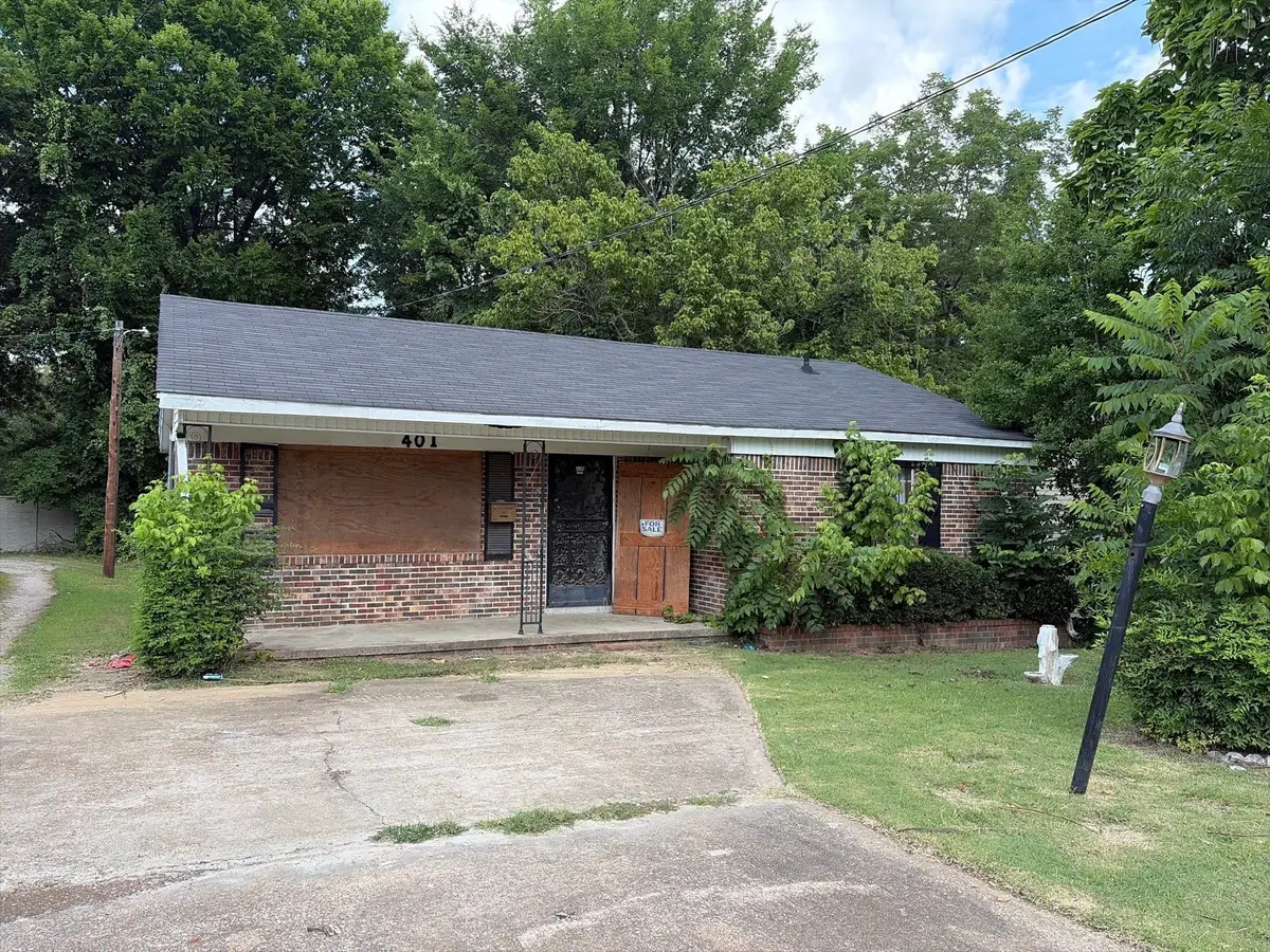 401 N Bradford Ave, Brownsville, TN 38012 - #1