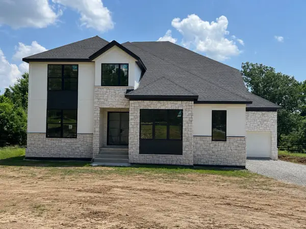 6837 Old Charlotte Pike, Nashville, TN 37209