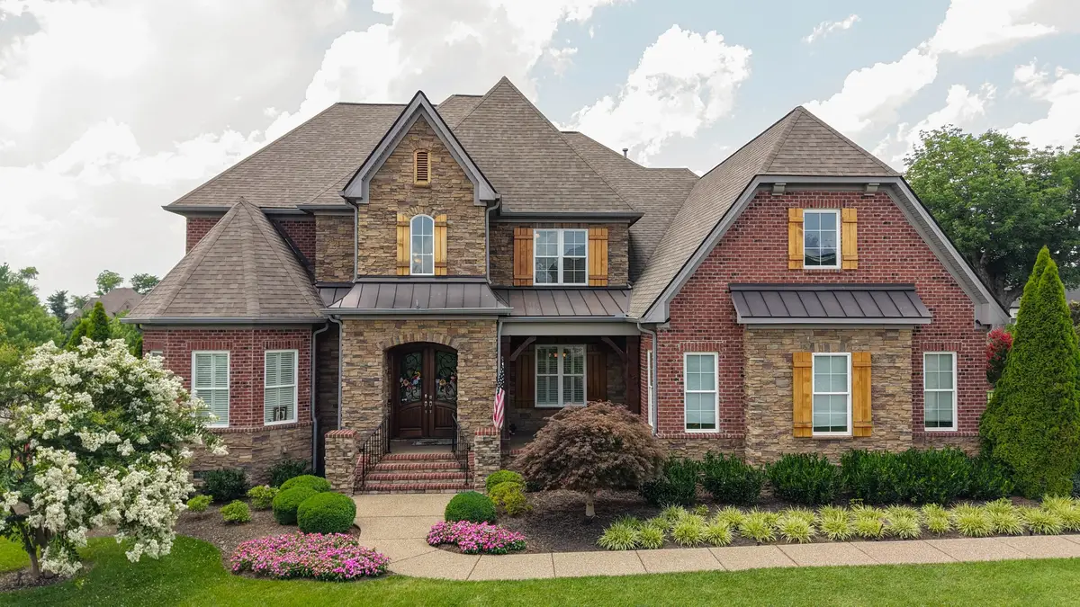 1260 Potter Ln, Gallatin, TN 37066 - #1
