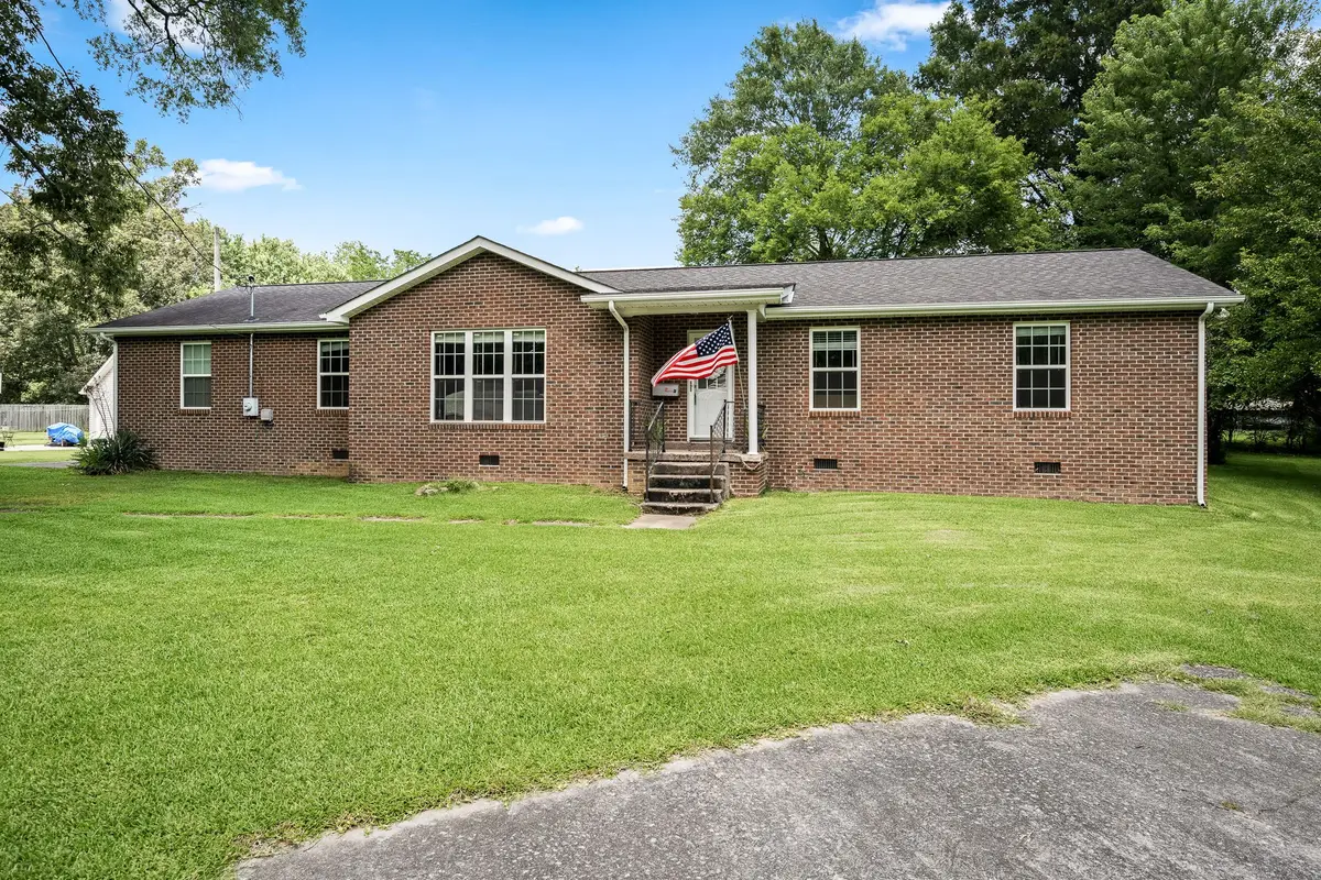 114 Ragan St, Tullahoma, TN 37388 - #1