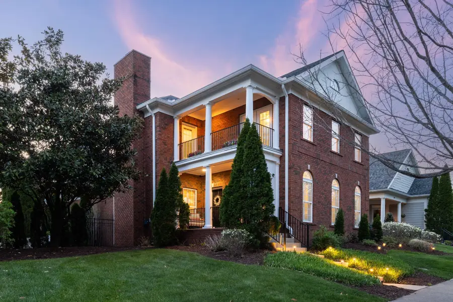 502 Eden Park Dr, Franklin, TN 37067 - #2
