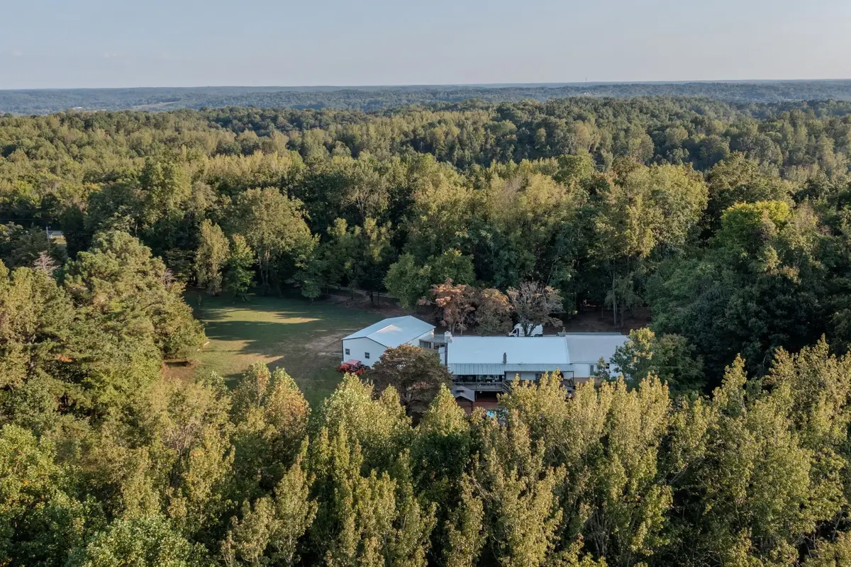 1380A Cheatham Dam Rd, Ashland City, TN 37015 - #1