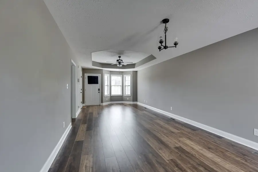 188 Sambar Dr, Clarksville, TN 37040 - #3