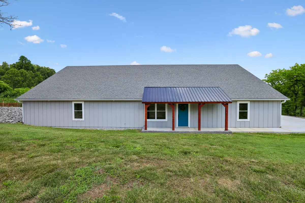1124 Dale Ridge Rd, Dowelltown, TN 37059 - #1
