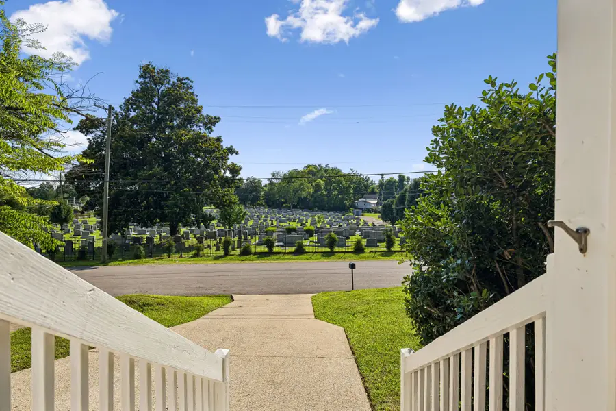 2108 15th Ave N, Nashville, TN 37208 - #2