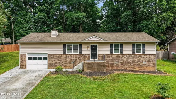 10725 Bell Valley Drive, Knoxville, TN 37934