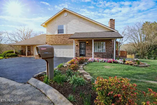 1144 N Rachaels Circle, Maryville, TN 37804