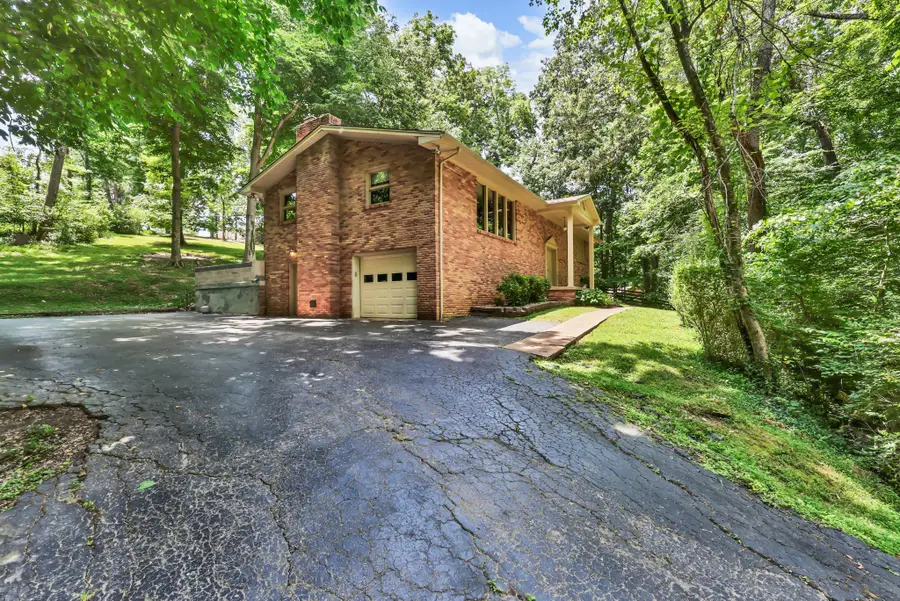 429 Winding Way Rd, Clarksville, TN 37043 - #2