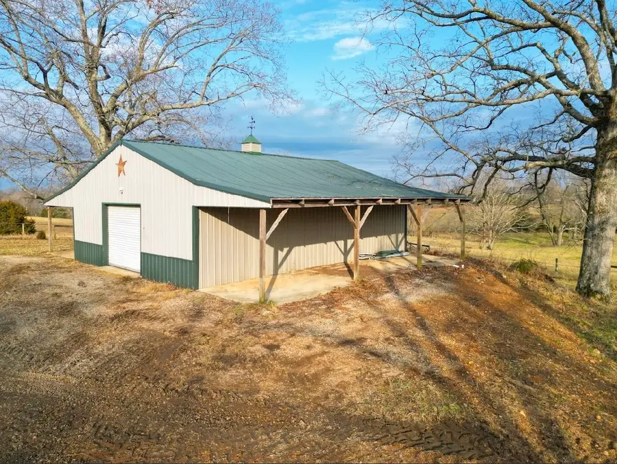 1038 Maple Valley Rd, Cumberland Furnace, TN 37051 - #2