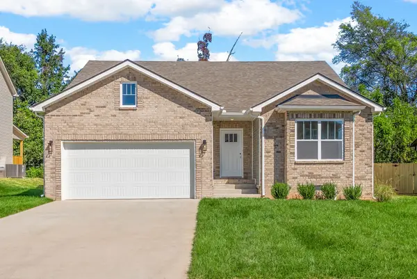 1220 Iris Glen Drive, Clarksville, TN 37042