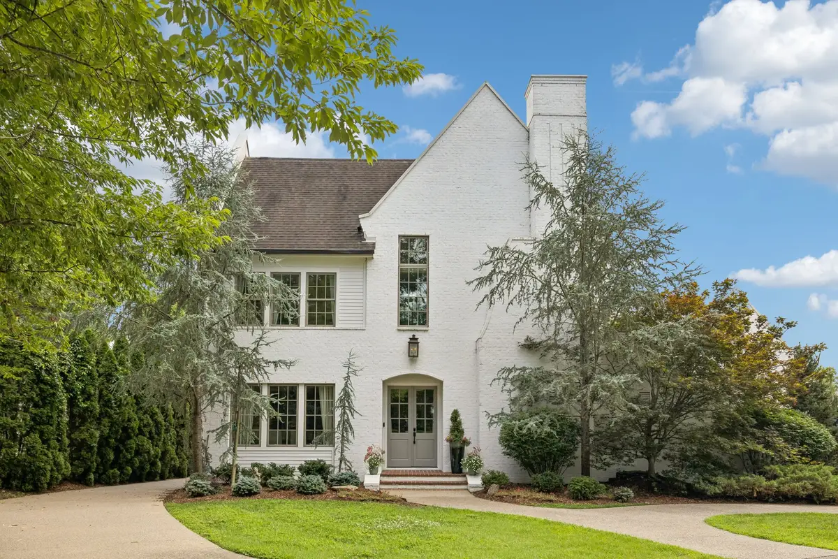 3719 Woodmont Blvd, Nashville, TN 37215 - #1
