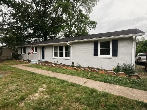 123 Delaware Dr, Clarksville, TN 37042