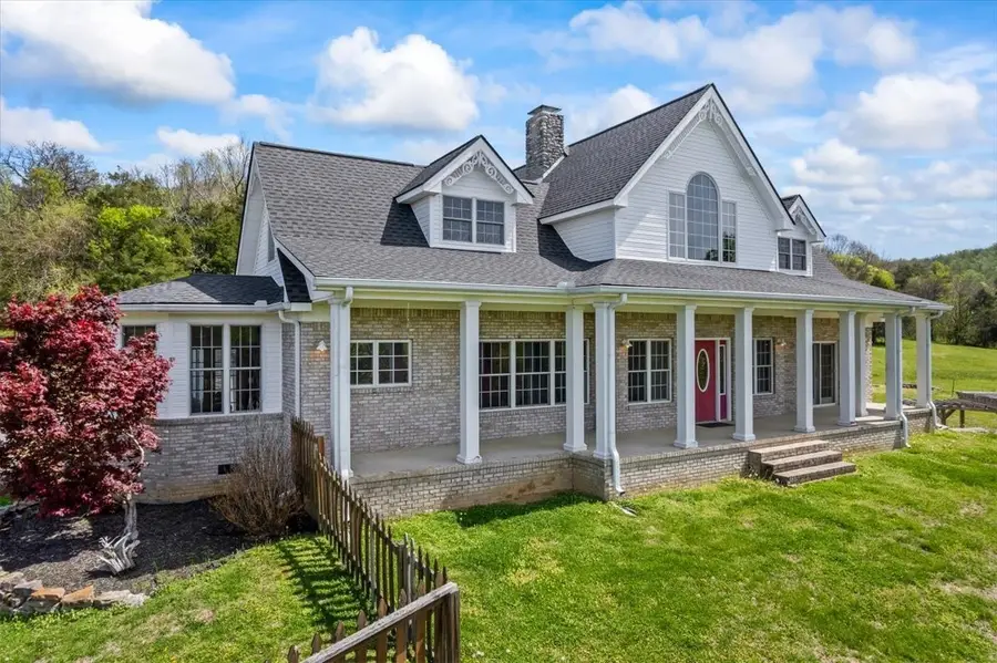 216 Old Wolf Hill Rd, Bethpage, TN 37022 - #2