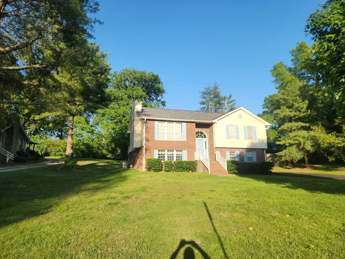 951 Belvedere Dr, Gallatin, TN 37066 - #1