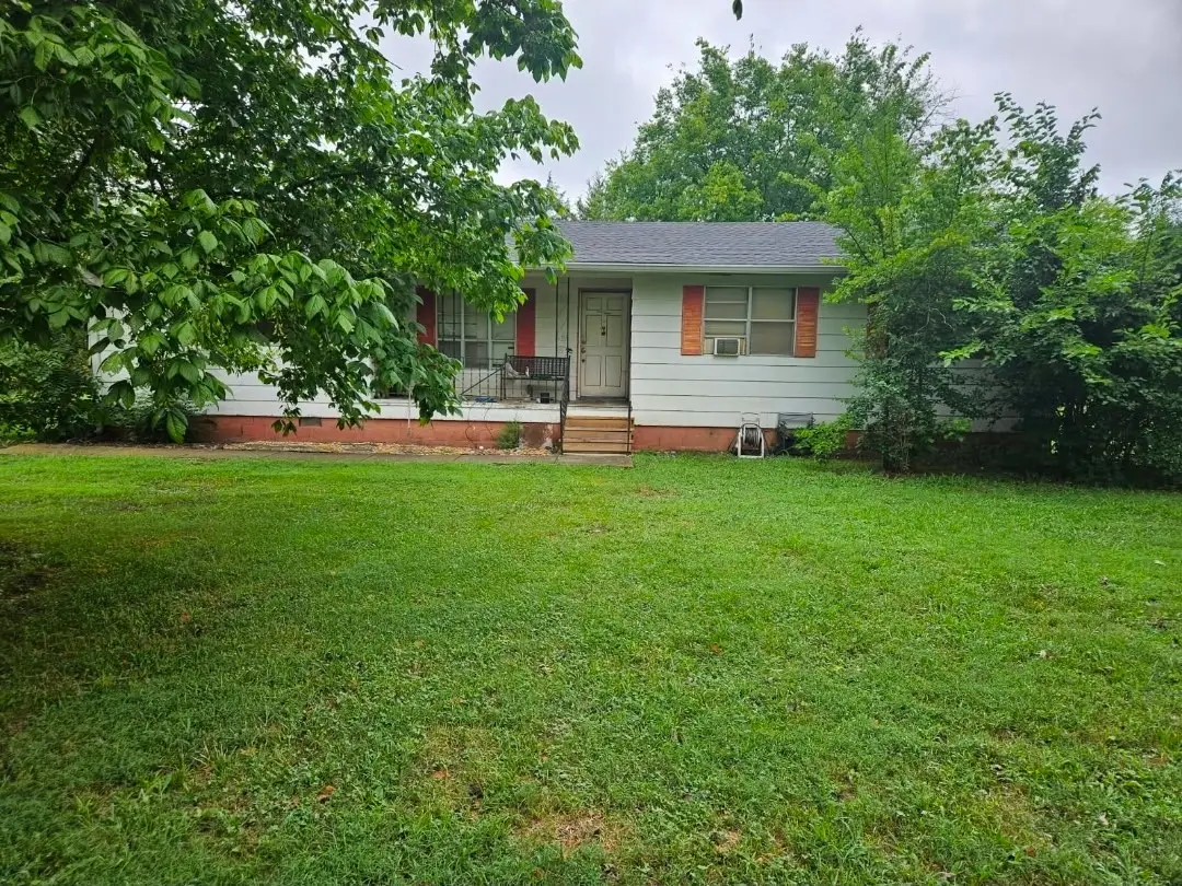 1127 Twin Oak Dr, Murfreesboro, TN 37130 - #1