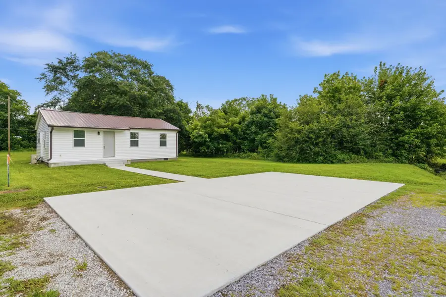 305 S Polk St, Tullahoma, TN 37388 - #2