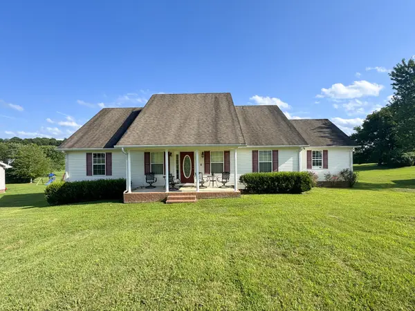 185 Ridgecrest Rd, Hartsville, TN 37074