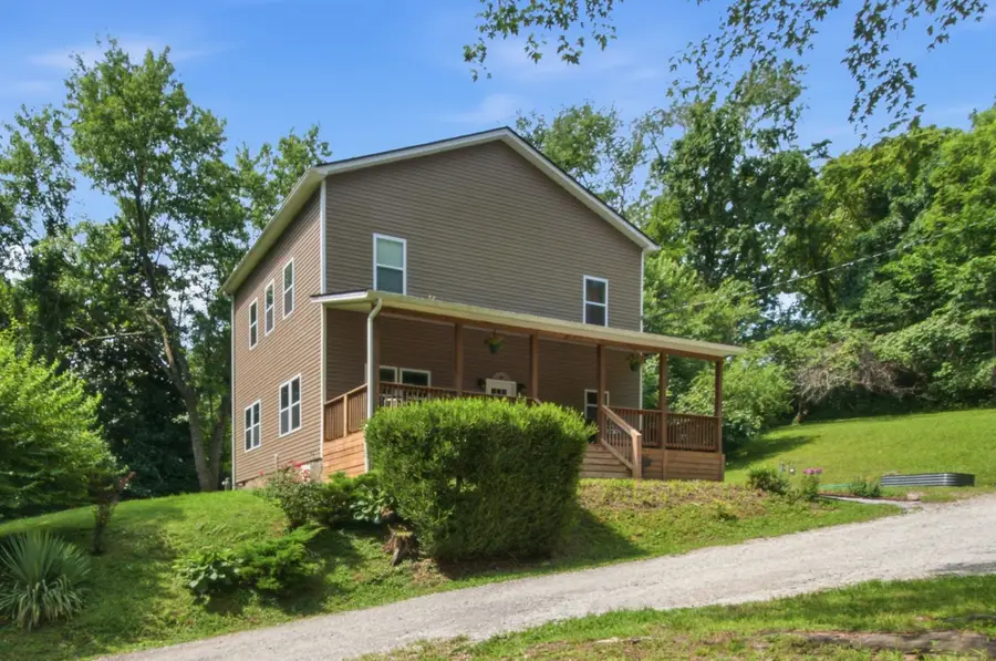 418 Mount Pleasant Rd, Kingston Springs, TN 37082 - #3