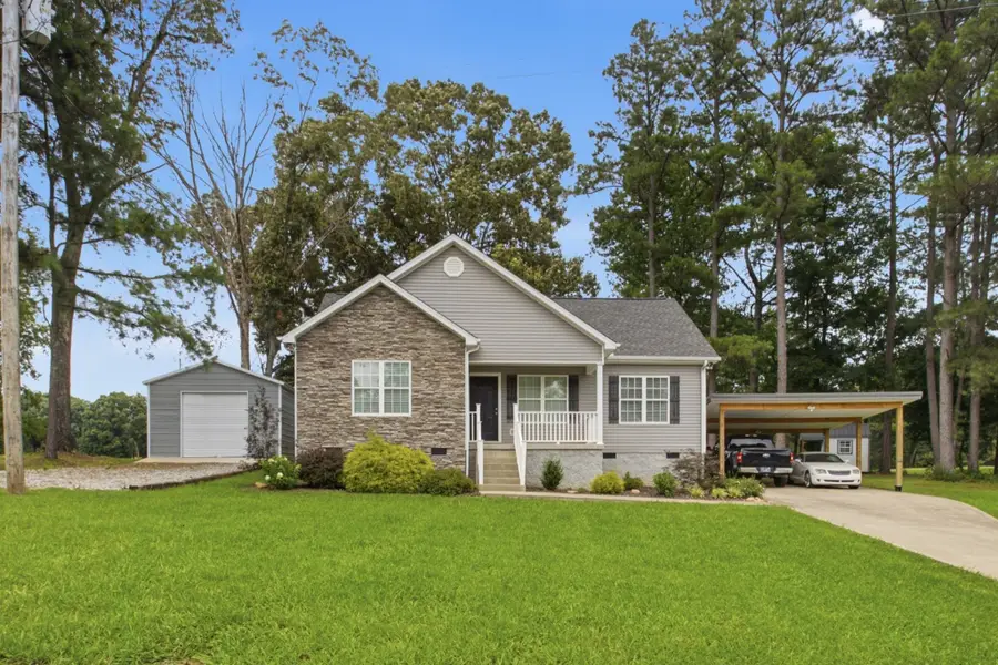 212 Pine Hill Dr, Waverly, TN 37185 - #2