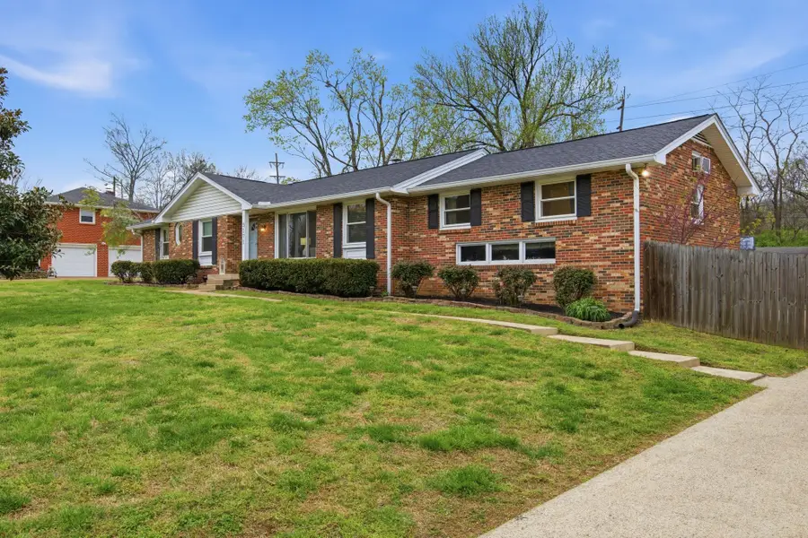 5171 Regent Dr, Nashville, TN 37220 - #2