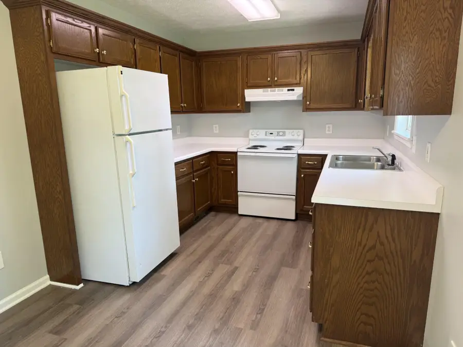 155 Willow St, Savannah, TN 38372 - #2