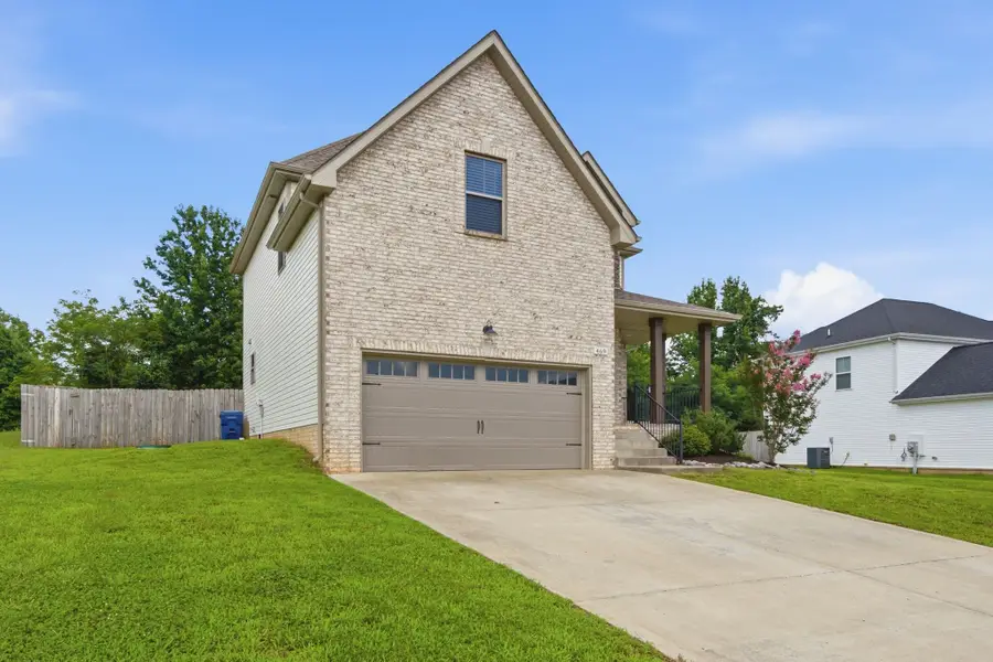 469 Indian Overlook, Clarksville, TN 37040 - #2