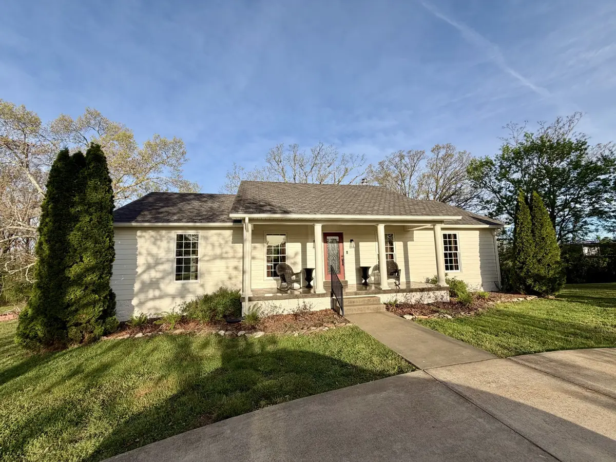 153 Gore Rd, Lawrenceburg, TN 38464 - #1