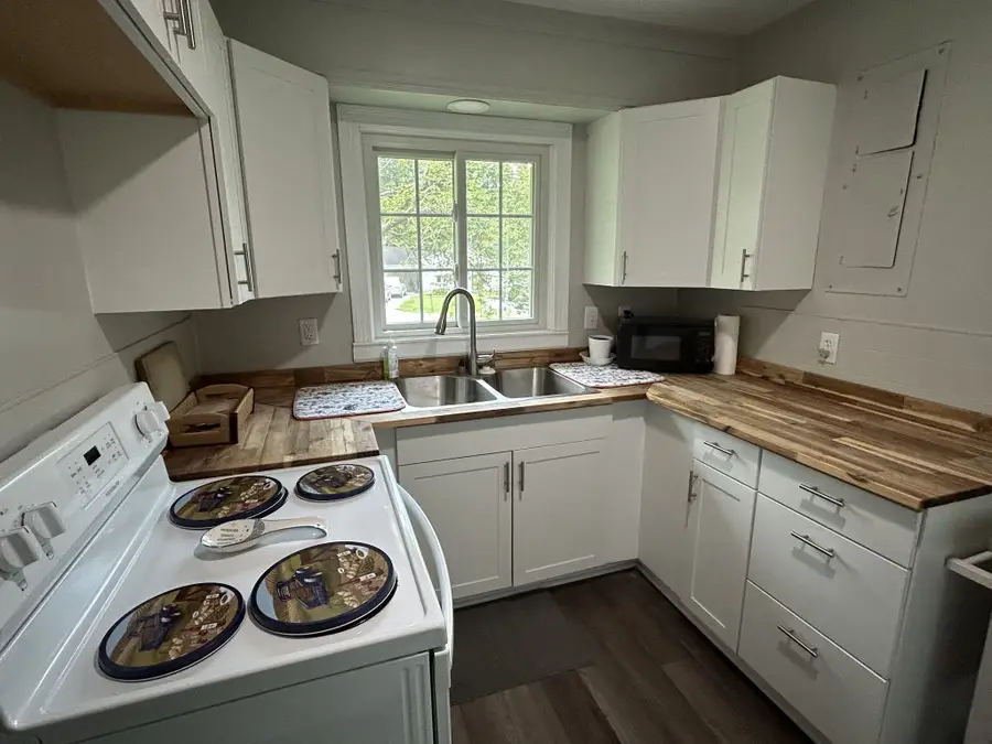 128 Sunset Ave, Camden, TN 38320 - #3