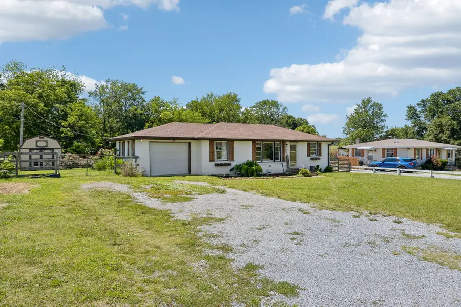 3103 Bearwallow Rd, Ashland City, TN 37015 - #3
