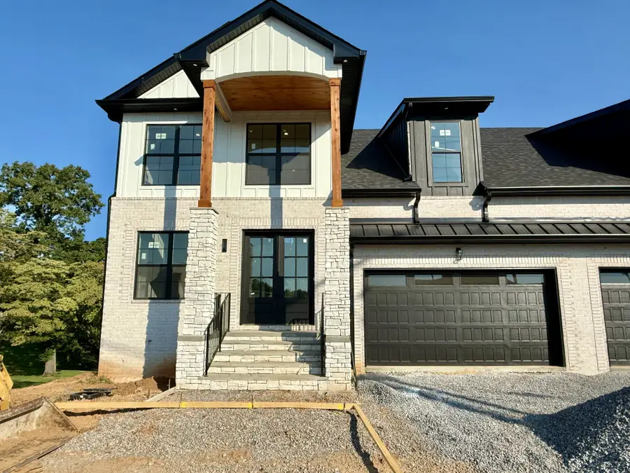 112 Fairway Dr, Clarksville, TN 37043 - #3